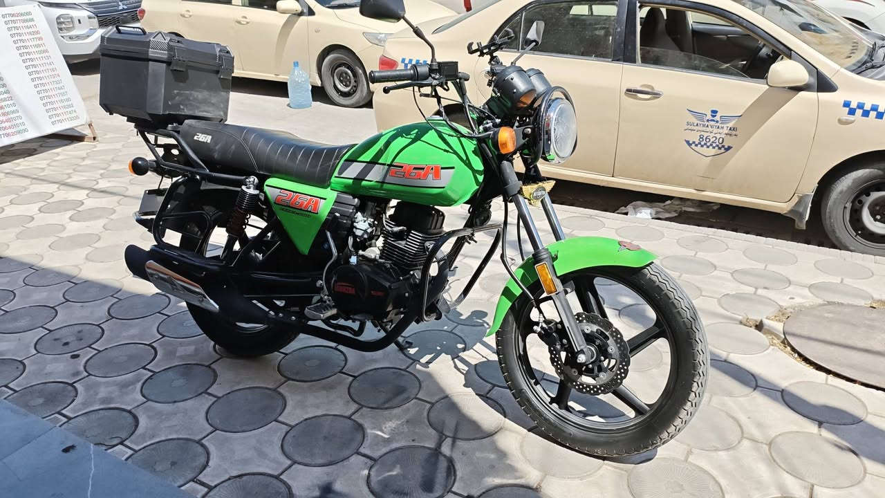 ماتوری هۆنزدا 
مەکینە 200cc
 ڕۆشتوە 10,000km
ماتوریکی زۆر پاکەو مالی دۆستە 
بۆ کرینی پەیوەندی بەم ڕەقەمەوە کەن ***********
