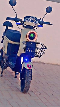 دراجة شحن • بطارية ٣٢ أمبير • R9