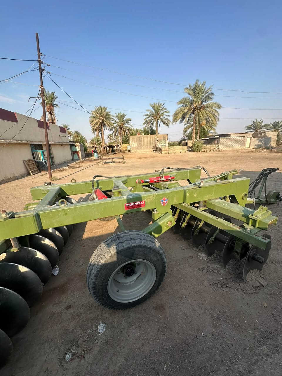 دسك للبيع ايطالي اصلي الثقيل حجم ٢٤ موديل ٢٢ المكان الحله للاستفسار ***********  ما متواجد على الفيس اتصال فقط والمو شراي وما يعرف قيمته لا يتعبني رجاءً
