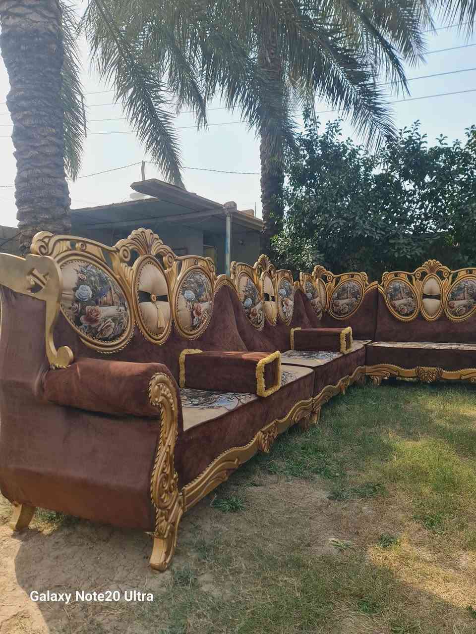 ديوان ملكي • ١٥م • ٢٣مقعد