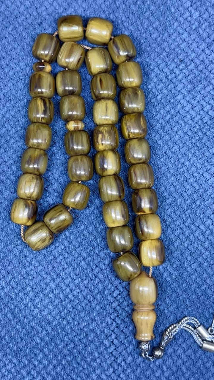 بسم الله الرحمن الرحيم

مسباح سندلس الماني من مقابض سجاجين
جراخه يدوية بالكامل
شاهد شفرة ونفرة وجه بوم
قياس الحبة 13*14

للحجز تواصل خاص او واتساب ***********
