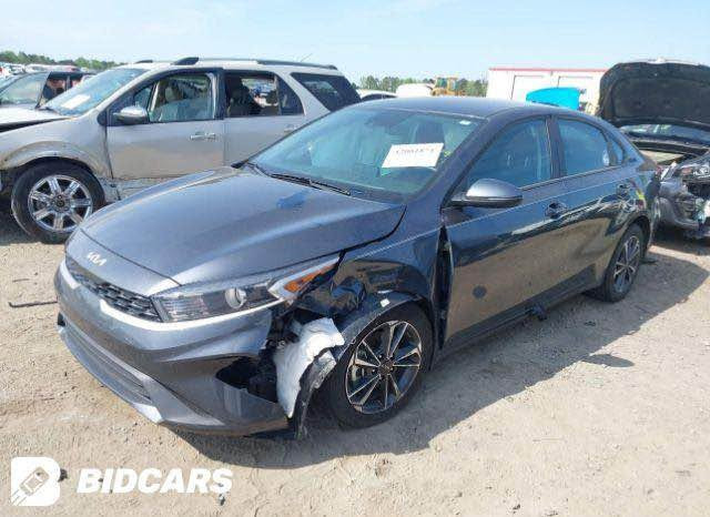 💰 السعر: 118 وبيها مجال بسيط.

سلام عليكم كيا فورتي وارد امريكي 

🛠️ السونار موجود. حادث بدون دواخل سطحي  

✨ المواصفات:

* فئة LXS نص فول.

* شاشة مع كاميرا خلفية.

* رادار أمامي وجانبي.

* كروز كنترول (مثبت سرعة).

* قيادة ذاتية.

* نظام تحديد المسار.

* ماشيه 38 كيلو

* محرك 2000 دوشش

* كاربلاي مع اندرويد اوتو 

📍 المكان: كربلاء – حي الحسين.

📞 للاستفسار: *********** كربلاء, العراق

نص مكتوب في الصور:
- BIDCARS
- سونار 3m.car لفحص السيارات *********** *********** *********** KARBALA سليم الغطاء الخلفي سليم الغطاء الامامي الجاملغ مفتوح + صبغ في المكان المحدد الجانب الايسر الجاملغ مفتوح + الباب مبدل + صبغ في المكان المحدد الجانب الايمن سليم الجزء العلوي ( ملاحظه البدي الخارجي يحتوي على رصعات وخدوش ) الفرع الأول كربلاء- سريع حي المعلمين - مجاور مقهى كاظم الفرع الثاني كربلاء- مدينة المعارض الجديدة - مقابل الأستدارة