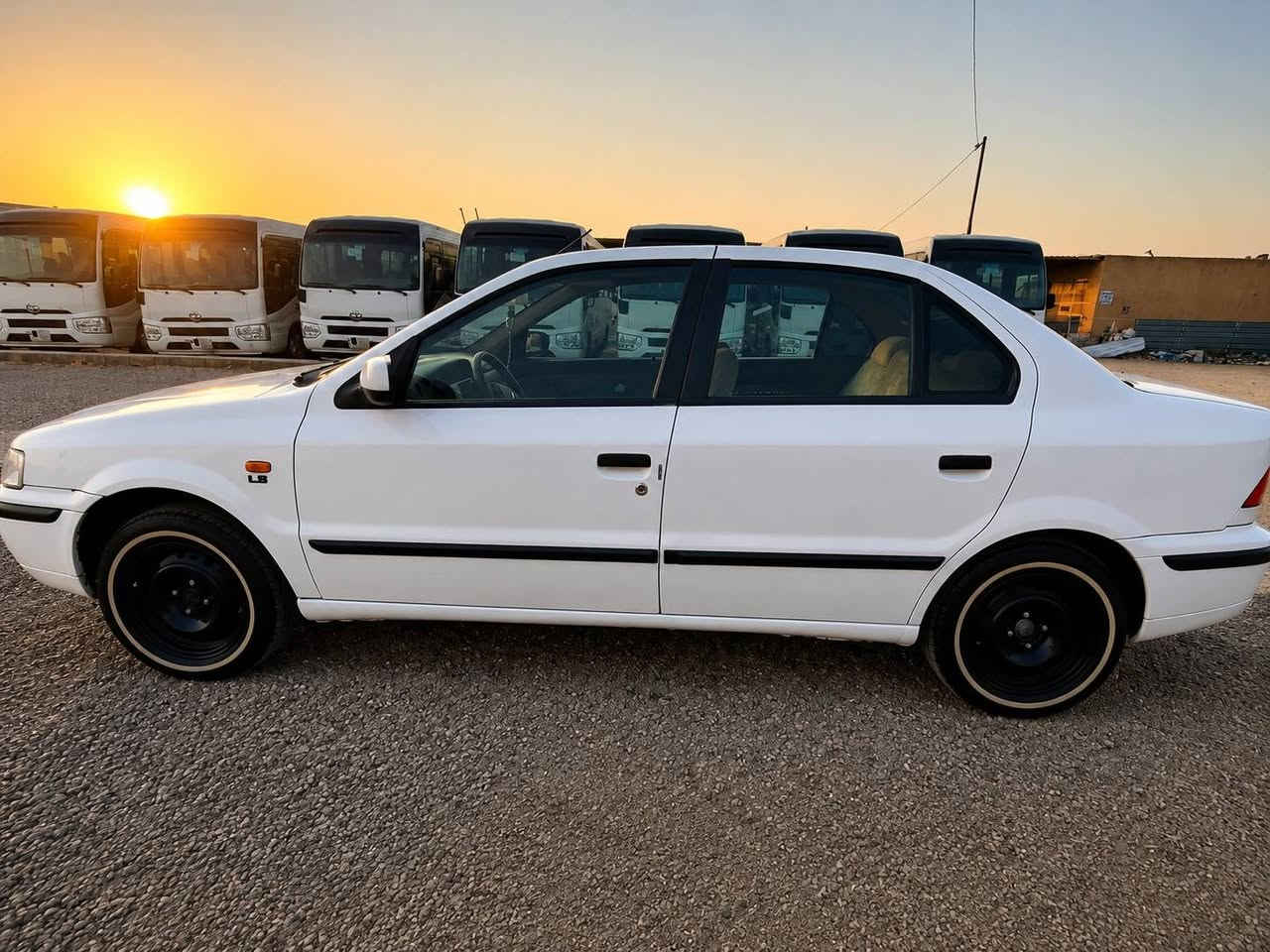 السلام عليكم
سيارة سمند للبيع 🚗

الموديل: 2011

المحرك: 100% ⚙️

القير: 100% 👍

الحدادية: 100% 🛠️

التبريد: ممتاز وشغال ❄️

الإطارات: تخم تاير جديد 🛞

 السيارة كفالة عامة، بها فقط جاملغ أمامي مرشوش ✨

النظافة: شوفت عينكم، السيارة 

مداورة مباشرة 📝

السعر: 40 ورقة وقابل للمجال البسيط 💵

العنوان: النجف الأشرف - حي الرحمة 📍

للتواصل والاتصال: [***********] 📞
