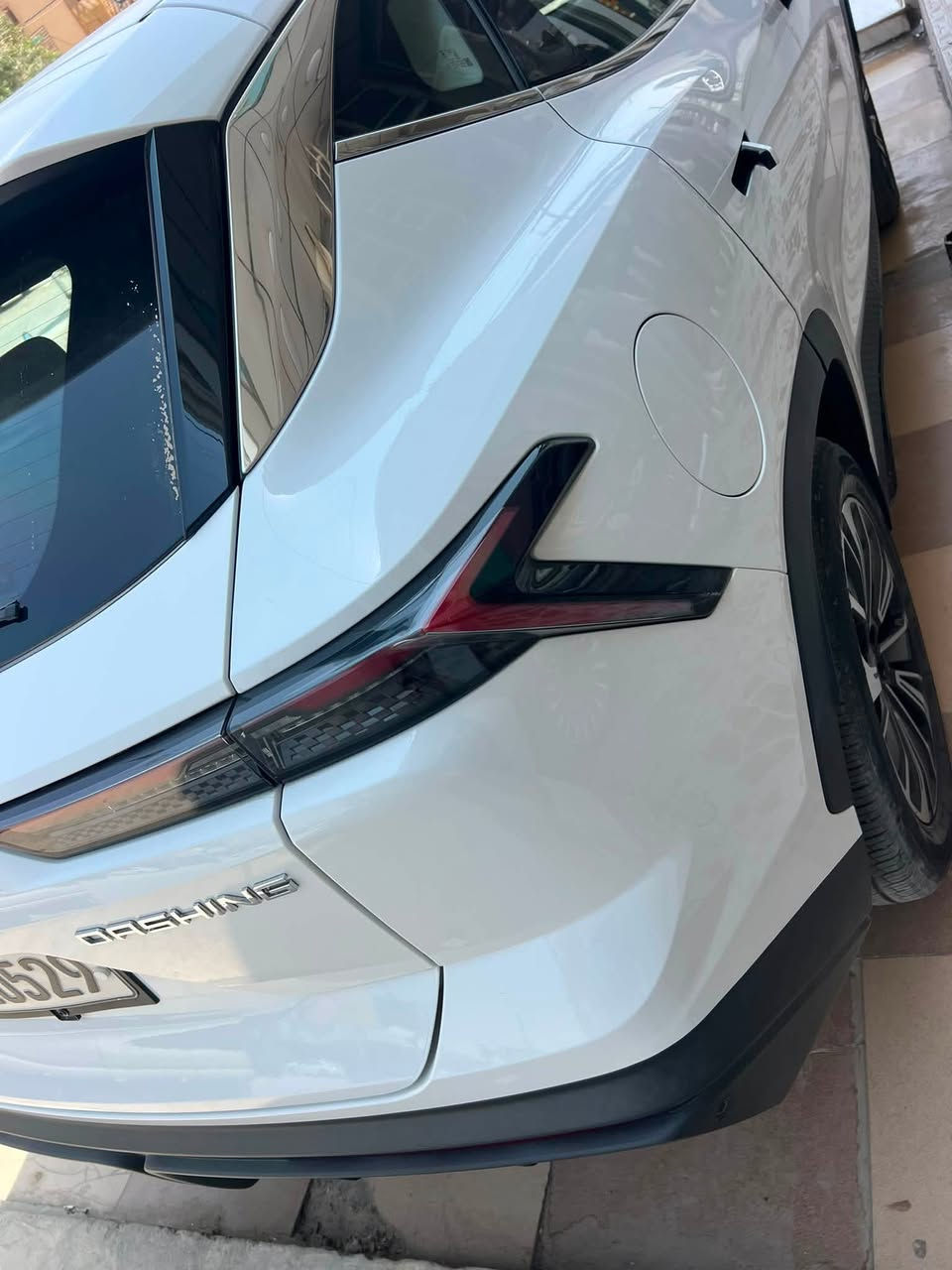 جيتو. داشنك للبيع 
محرك 1500
موديل25
ماشيه 29 الف
بيه ملاحضه كلش بصيطه 
بارد كد اصبعين بل جاملغ الخلفي عكس السايق
رقم اربيل تحويل ثاني يوم 
مكان السياره سامراء 
السعر23و500
***********
