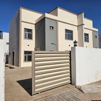 للايجار • ٢٥٠م • مجمع الأميرات ٢