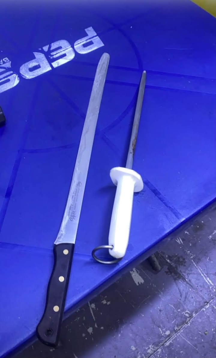شوايه • ميز ستيل كبير • ميز ستيل صغير
