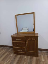 ميز تواليت • جديد • موصل