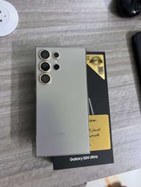 سامسونج S24 الترا • ٢٥٦ • نظيف