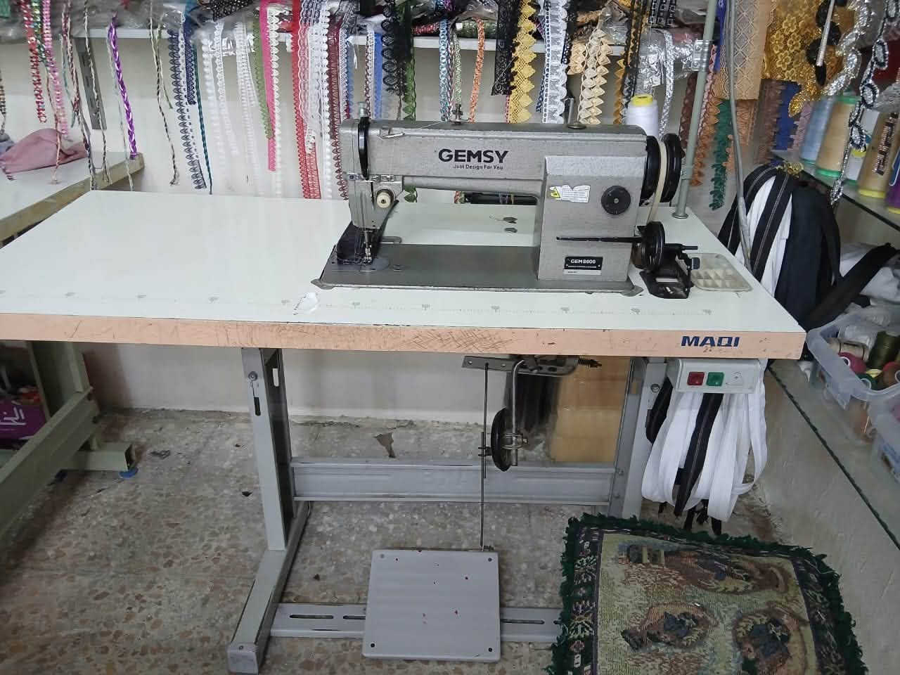 للبيع مكينة نوع جمسي صناعي مستعملة اصليه مكاني نجف *********** ابو محمد ، للتواصل واتساب
