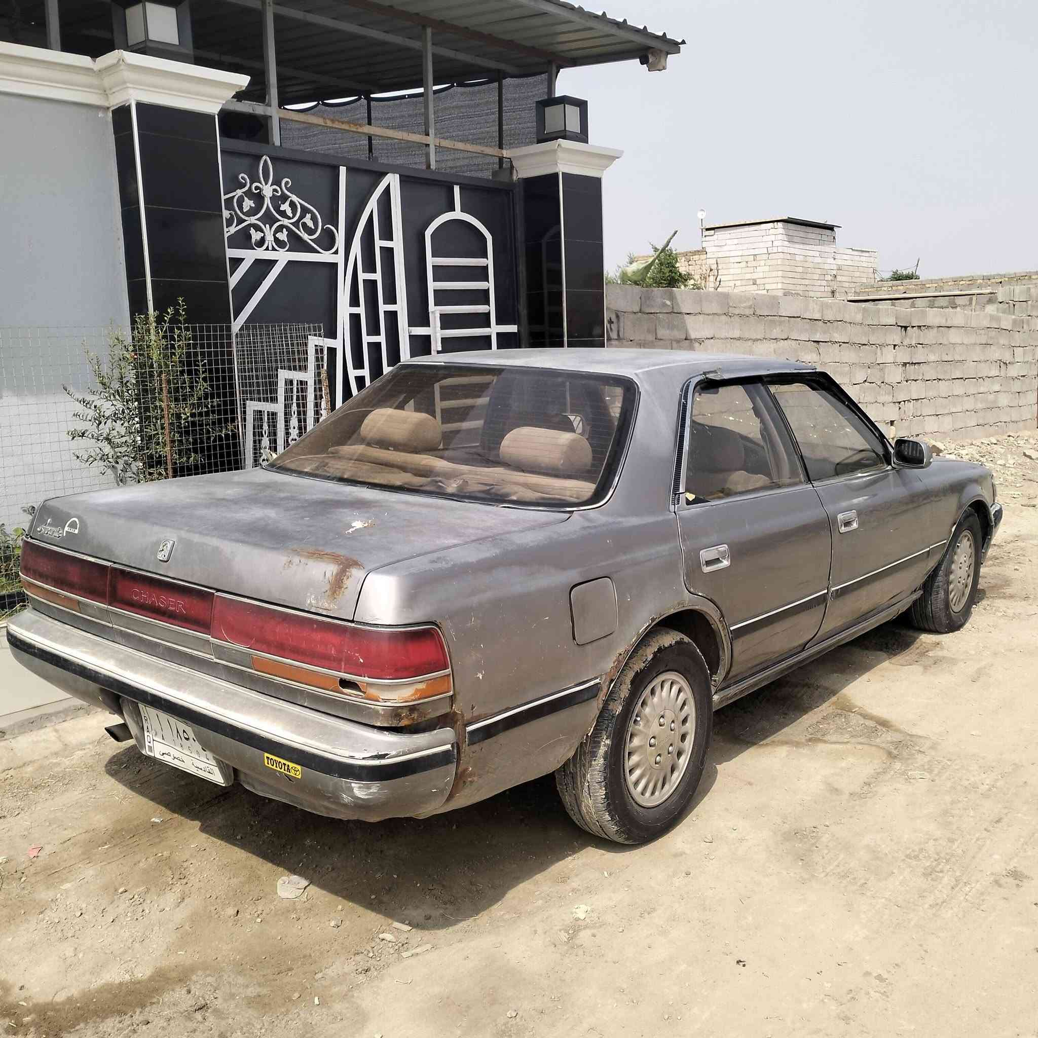 السلام عليكم شيزر عظم موديل 89 المحرك ونجي ناعم السياره كفاله من الصبغ والكص بيها خياسات قليله تخم تاير جديد مشط مبدل من التفصيخ بيه ضعف قليل بالحداديه السعر 27 وبيها مجال للشراي مكاني ديوانيه حي الحضاره للاتصال *********** غير متواجد خاص فقط اتصال
