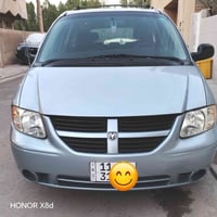 اسلام عليكم شباب عندي دوج كرفان طويله 2005 SXT فول  السياره حلوه وجاهز...