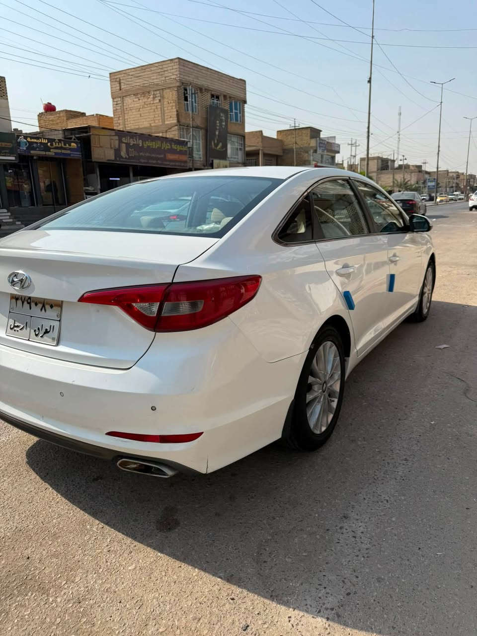 السلام عليكم

سوناتا خليجي 2015

لون ابيض صدفي 

محرك 2400 دوش المرغوب 

تبريد قطعتين ثلج 

حداديه ١٠٠/٩٠

تحكم ستيرن 

ثلاث انواع قياده (ايكو-سبورت -عادي ) 

مري شفط 

كشنات كهرباء 

وبعد موصفاتهة معرفة 

رقم الهاتف.     *********** 

السعر(١٣٥. وبيها مجال بسيط.

العنون نجف
