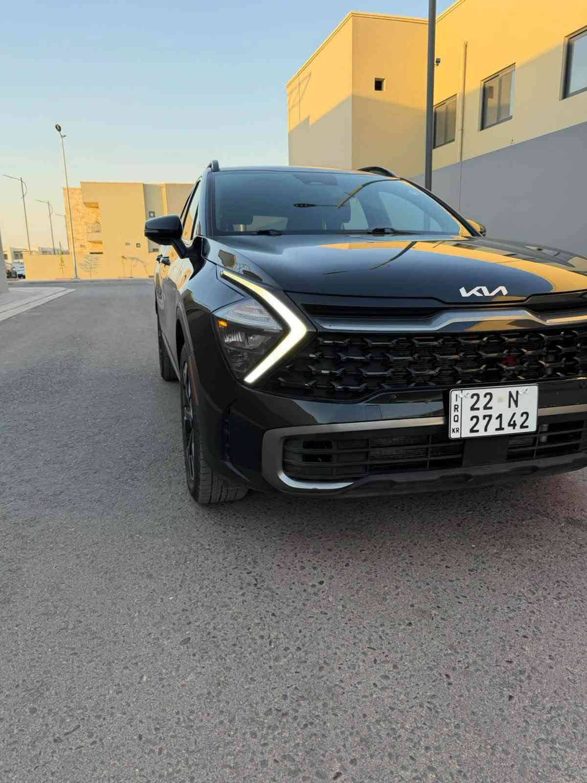 السلام عليكم 
لبيع سبورتج وارد امريكي موديل ٢٠٢٤
رقم اربيل ترقيم جديد تريد تحويل تريد وكاله حاضر
موصفات x Line
بصمه 
تشغيل عن بعد
رادار امامي 
رادار خلفي
رادار جانبي
كشن كهرباء
كشنات جلد
تدفه كشنات
شاشه دجتل
تدفه ستيرن
لد نهاري 
بك لايت لد 
اوتو هولد 
فول تحكم ستيرن 
كامره دواره 
سياقه ذاتيه
ويل كب كروم
اشاير بل مري 
سايد بريك بصمه
محرك ٢٥٠٠💪🏽💪🏽💪🏽💪🏽
ماشيه ٦٨ الف فقط
ملاحضه السياره بدون قطره صبغ مكفوله كفاله من الصبغ فقط دعاميه امامي 
جميع لايرباكات سليمه
مكانهه بغداد حي الجامعه
السعر ١٨٣ $
هاتف ***********
