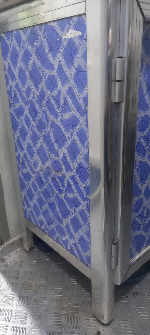 اغراض منزلية نضيفة للبيع استفسار اتصال واتساب  ***********
