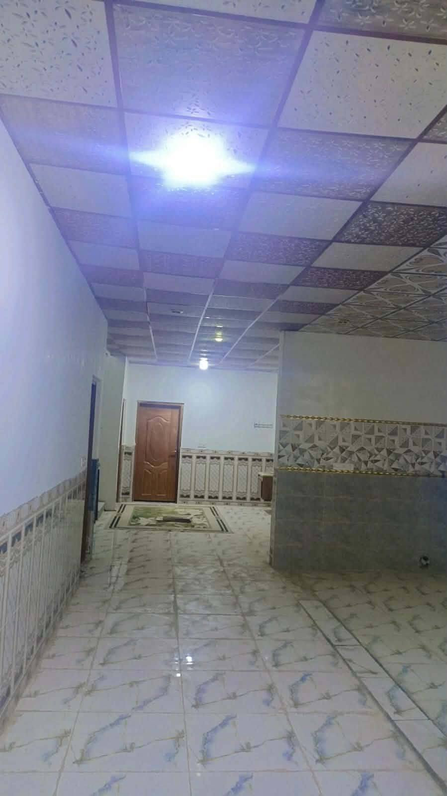للبيع بيت منطقه ابو لخصيب لوسطي قريب لسايدين قرب مدارس طيور لخصيب بصفهن مباشر مكان مميز ومرتب وشارع ناسه مثقفه مساحه لبيت ٢٠٠ متر أواجه عشره وانزل ٢٠  سعره ١٥٠ قابل للتفاوض بناء حديث طابقين
الاستفسار الاتصال ***********
