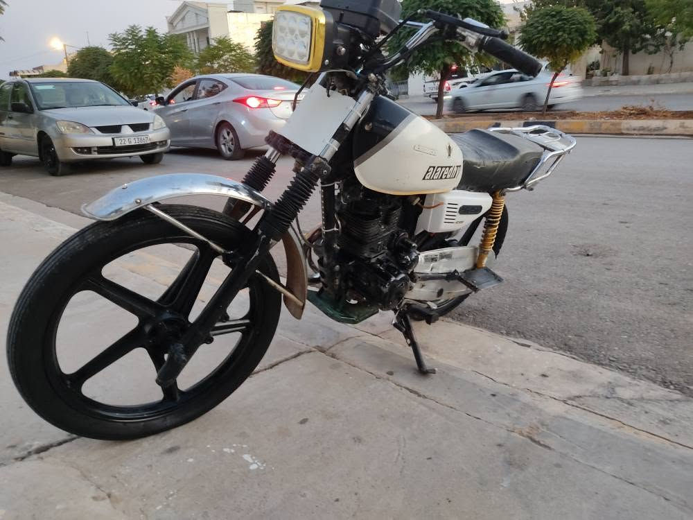 بەناوی خوای گەورە، لەسەر ئیزنی پەیجەکان، ئەم سێ ماتۆڕانە هەرسێکیان بۆ فرۆشتن  هیچیان بێهیچیان نافرۆشم هەمویان مەزبوتن  کڕاس 2019 نامی پڕۆ،،،و 150 و کەویارێک،،،،  هەمویان واتا سێ دانەن ۹۰۰هەزارو محامەلە شوێن چوارقوڕنە ***********موشتەری تێل بکە،،، بشدار, السليمانية
