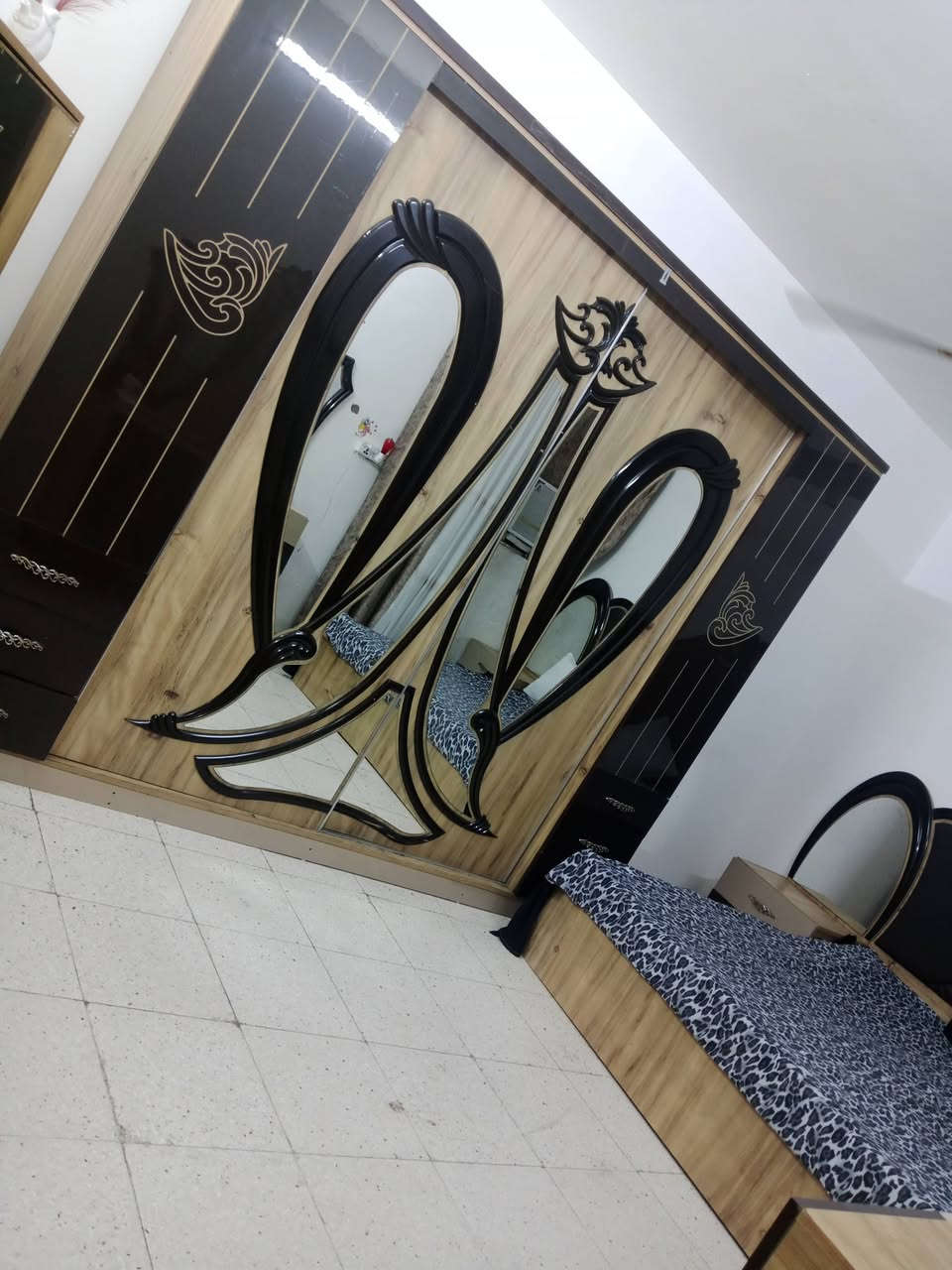 10 قطع اي ضرر مابيها مكان شغله
