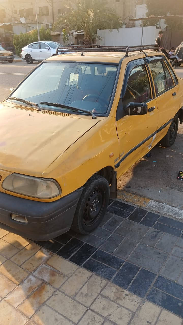 سايبة للبيع  محرك وظفيرةوكليج جديد وباتري ومريحة وراديتر جديد مصفرة هيئة وغرامات سنوية٢٠٣٠ رقم بغداد جديد السعر٢١ وبيها مجال الاتصال ***********
