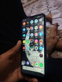 ريلمي C3 • 64جيجا 4رام • شاشة مبدلة أصلية