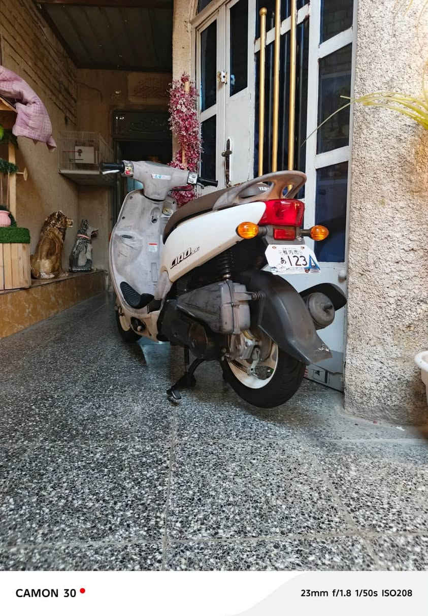للبيع فلا رمبه جديده قبل 5ايام امنزله
بغداد المعالف السعر  امليون وميه وبيها مجال قليل 

***********
