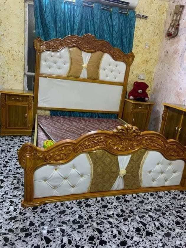 السلام عليكم هذا شغلي تصليح وصبغ الخشاب وشغل مضبوط وين مجان اشتغل صاحب عائله اريد اعيش وعندي مريض ولتزم بل موعد وشغل وين مجان رزق اروح اشتغل العنده صبغ أبواب جراجيب وغرف نوم اي شي اخشاب حاضر ولتزم بلخدمه *********** وتساب
