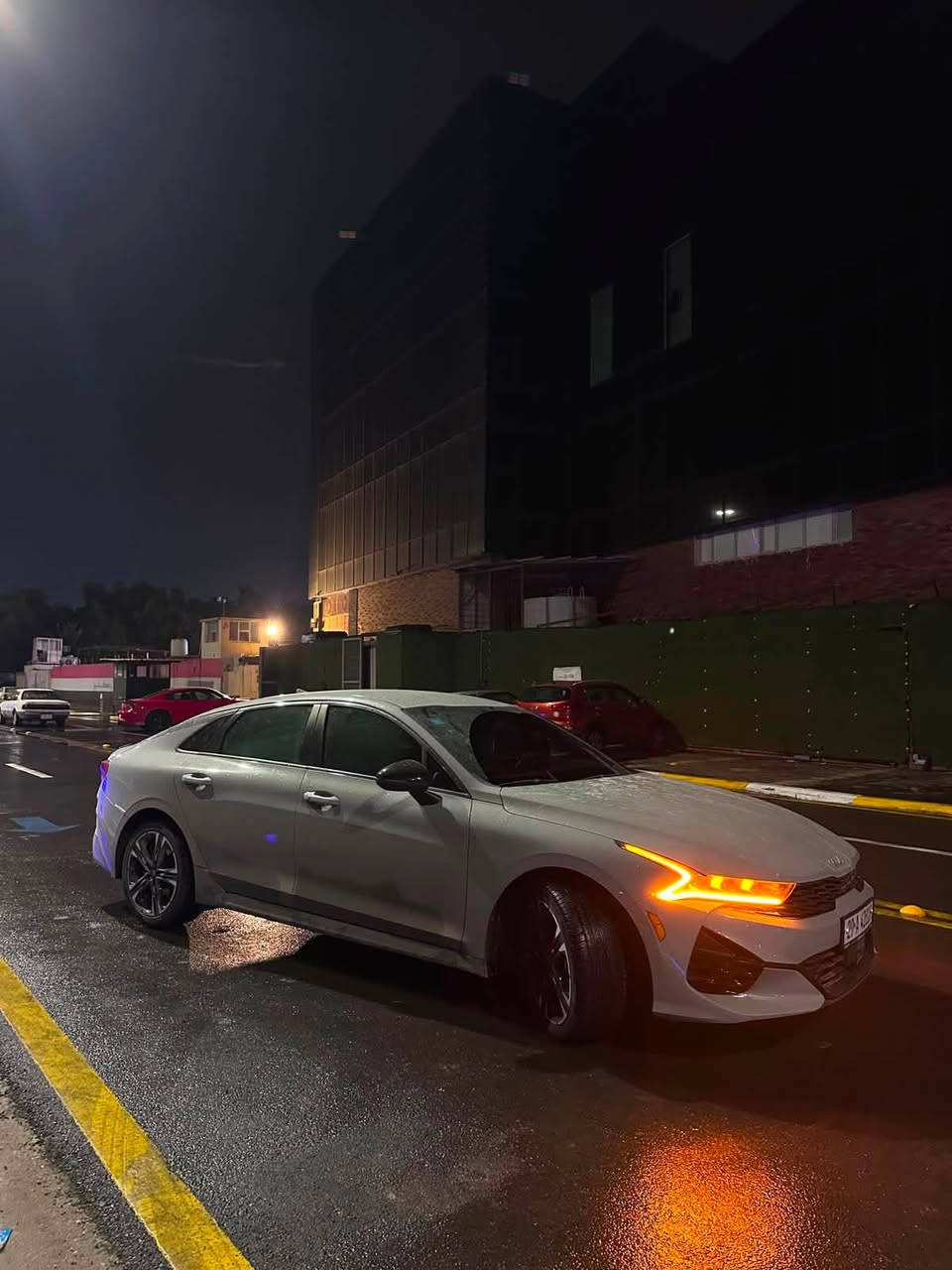 السلام عليكم 
K5 2024 
جيتي لاين فول مواصفات ماعدا البانوراما
بدون حادث كلين دخلت تخريب (شايلين دعاميه وكشنات )
تعديلها يم المندلاوي 
ماشيه 31 ميل
سياره كلش نضيفه واستخدام شخصي 
معوقين بعد سنتين وتنفك
السياره احلى من الصور بهواي السياره من اجمل السيارات بواسط 

العنوان واسط 

السعر 182 وبيها مجال قليل

***********
