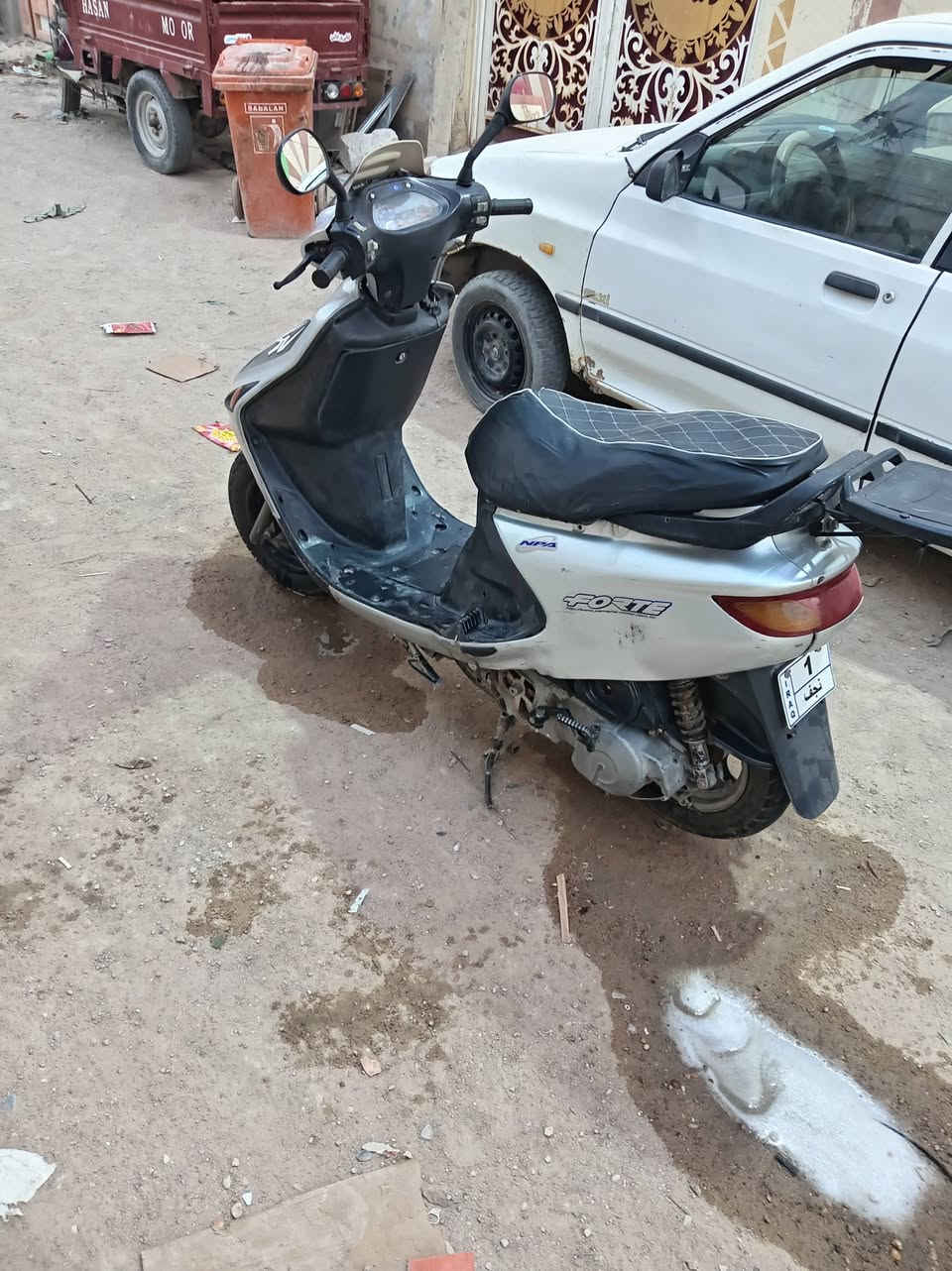 سلام عليكم فراشه فحل للبيع الدراجه كله شغاله سلف هندر كهربايات شغالات مكاني نجف السعر350الرقم***********

