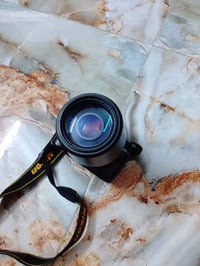 نيكون D500 • فيها كسر • تحتاج بطارية