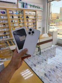 16 برو ماكس لون الابيض  نضافه ١٠٠٪؜ ماستر  جهاز كفاله عامه ضمان ١٠ أيا...