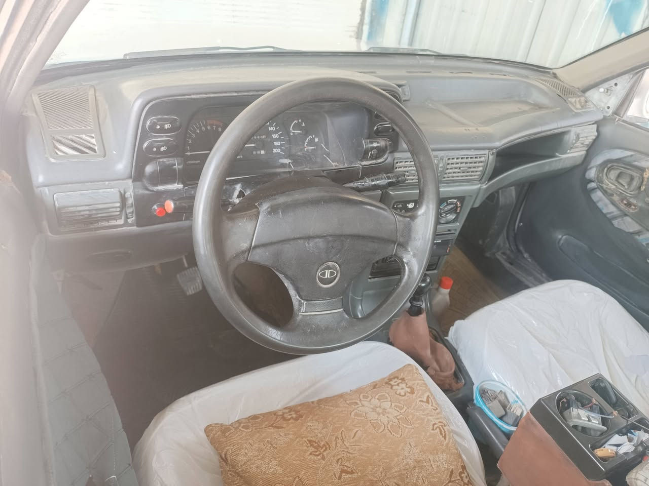 السلام عليكم. سلو للبيع موديل 95 رقم انبار سنويه 2031 كير محرك مكفول تخم تاير. بيهه شويه ملاحضات ينزلن من سعرهه. السعر 27 مكان الفلوجه. ***********
