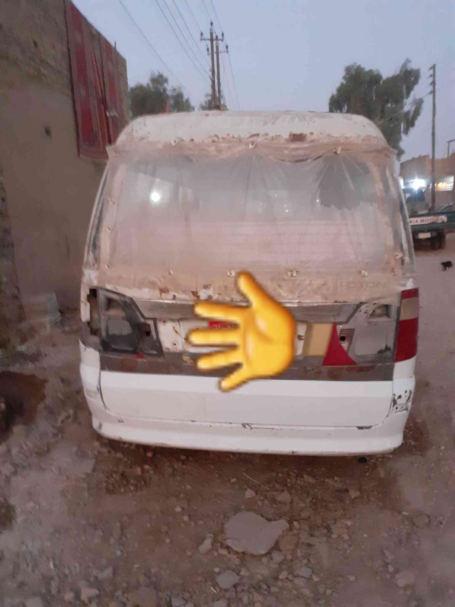 فتون ١٠ للبيع السياره كير وكسل مكفولات مكينه قبل اسبوع جفتته زوج تايرات جدد تلبيسات جدد عوزه جامه مال الجنطه والدبلات الوره السياره رقم احمر ديالى سنويه كارتونيه سعر ٢٨  ***********@
