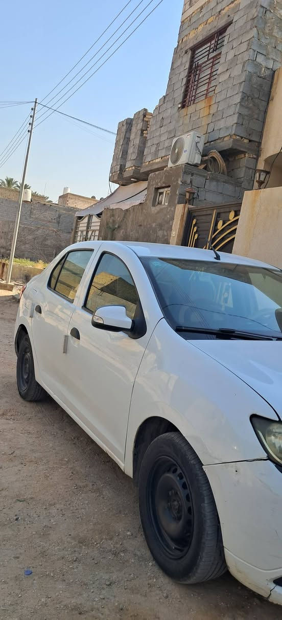 سلام عليكم  رينو سنبل مديل  16  سياره بيها طخه بل بنيد. تبريد  تدفه  شغال  رقم كربلاء  باسمي 
تخم تاير جدبد باتري جديد حداديه   دوشمه جديده سياره نضيفه  كهربايات كلهه شغاله 
السعر 73
***********  
***********
