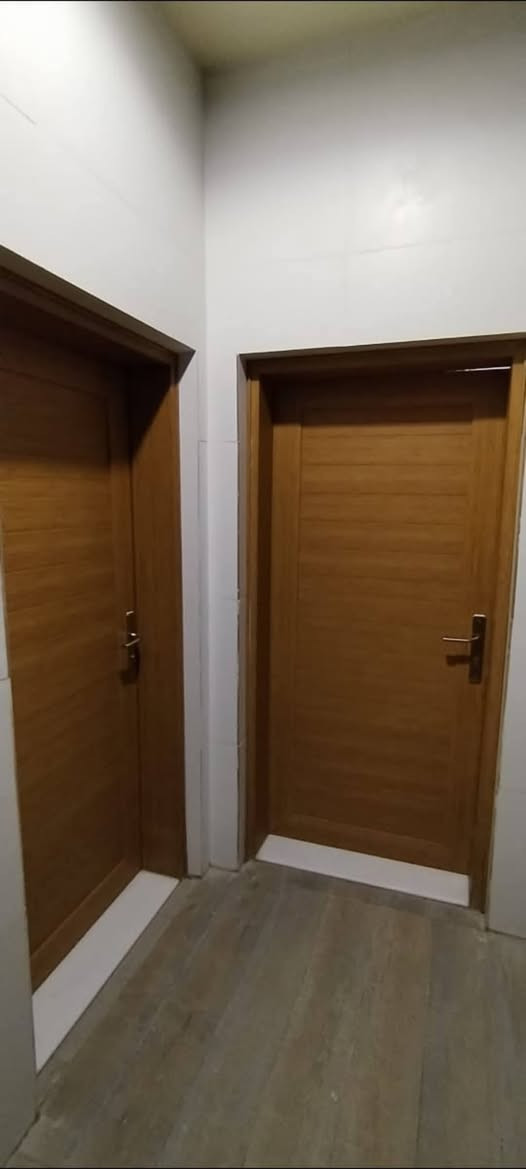 شقة للايجار في منطقة زيونة محلة 710 المساحة 100متر طابق ثالث درجة اولى 2 غرف نوم استقبال مطبخ بدون مصعد للاستفسار اكثر اتصل
*********** ابو محمد
