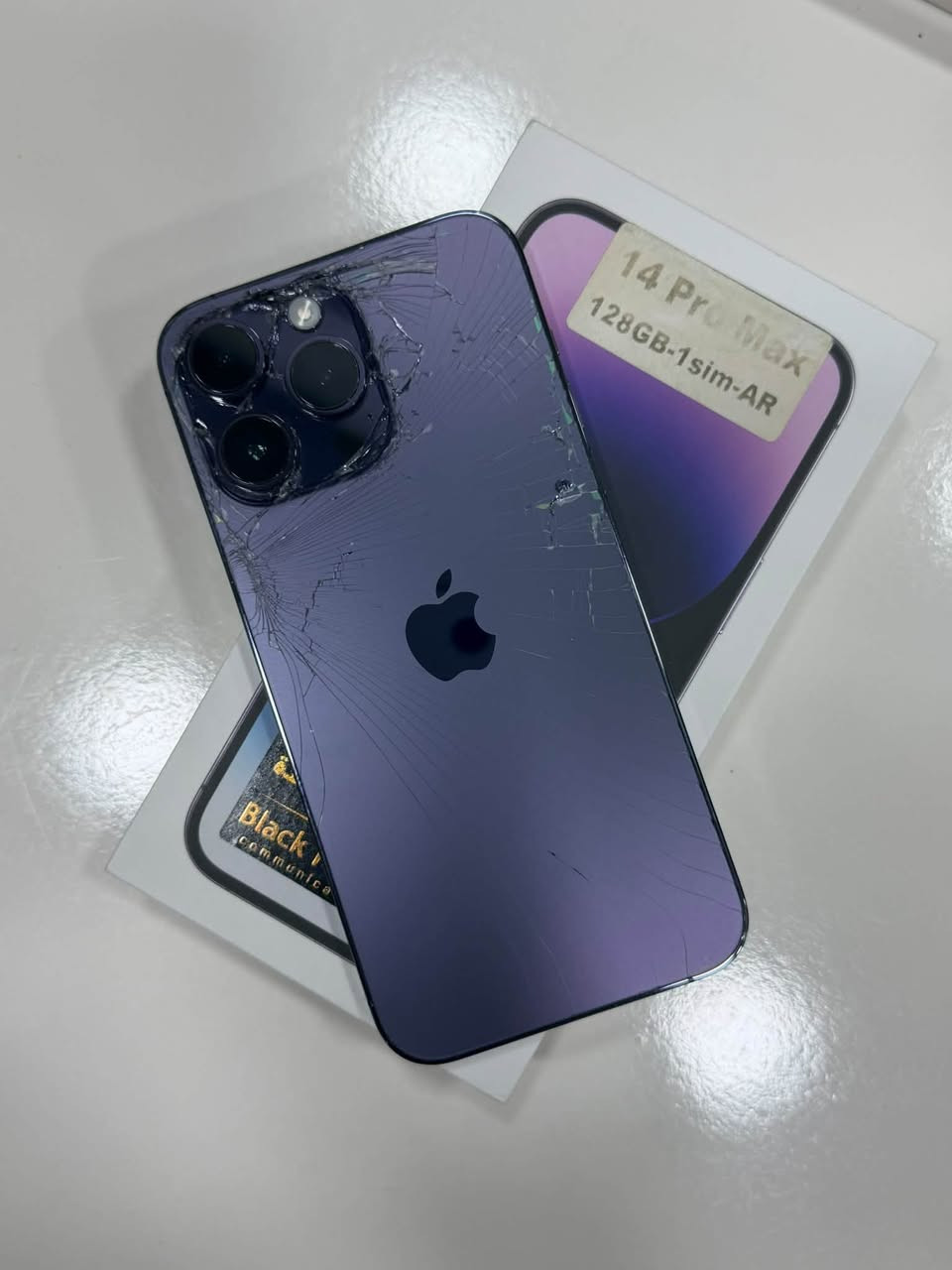 📱 للبيع iPhone 14 Pro Max
💜 اللون: بنفسجي
💾 الذاكرة: 128GB
📲 تك سيم (Single SIM)
🇮🇶 جهاز بلادي – نموذج AH شرق أوسط
✨ النظافة: 100%
🔧 ما مغير أي قطعة
🔋 صحة البطارية: 85%
⚠️ الظهر مكسور
✅ Face ID شغال
✅ كلشي بالجهاز شغال

💰 السعر: 800,000 دينار

📍العنوان || كركوك
📞 تواصل || ***********

نص مكتوب في الصور:
- 12:22 مساحة تخزين iPhone iPhone المستخدم: 93.53 غ.ب. من 128 غ.ب. التطبيقات الصور البودكاست iOS بيانات النظام توصيات إظهار الكل مراجعة صورك وفيديوهاتك وفِّر لحد 27.69 غ.ب. راجع الصور والفيديوهات التي تشغِّل أكبر مساحة تخزين في تطبيق الصور وحدد ما إذا كان يمكنك حذفها. إزالة التطبيقات غير المستخدمة تمكين وفِّر لحد 89.9 م.ب. إزالة التطبيقات غير المستخدمة تلقائيًّا عندما تكون مساحة التخزين منخفضة. ستتبقى مستنداتك وبياناتك محفوظة. التطبيقات الحجم
- 10 LTE 12:22 حول الاسم iPhone إصدار iOS 27.0 اسم الطراز iPhone 14 Pro Max رقم الطراز MQ993AH/A الرقم التسلسلي L9NTW6TGYG انتهت صلاحية التغطية الأغاني 0 الفيديوهات 214 الصور 660 التطبيقات 45 السعة 128 غ.ب. متوفرة 34,25 غ.ب.