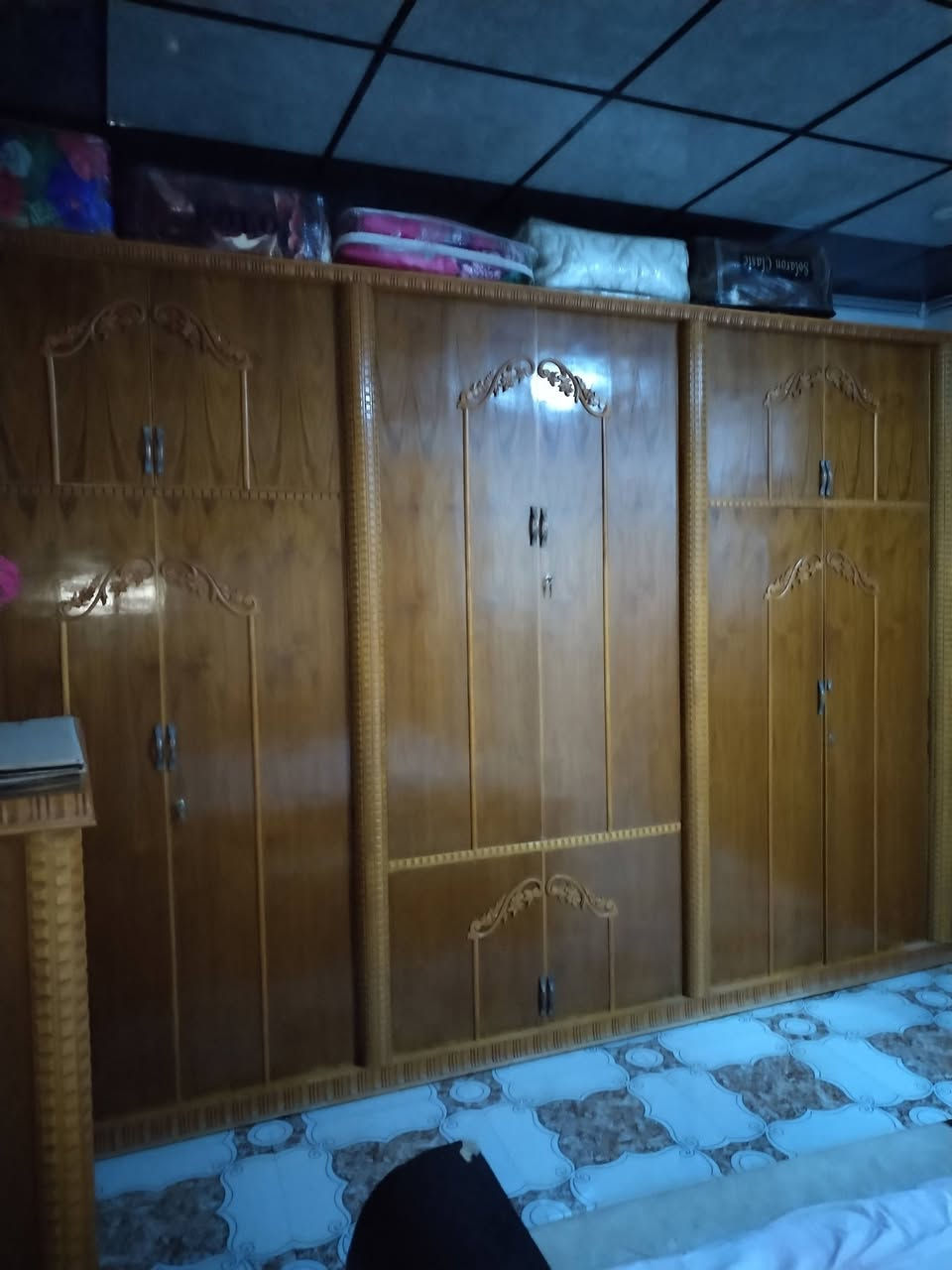 غرفه صاج عراقي فصال ثقيل سبب البيع مساحه الغرفه سعر مليون مكان جانب الايمن 
***********
***********
