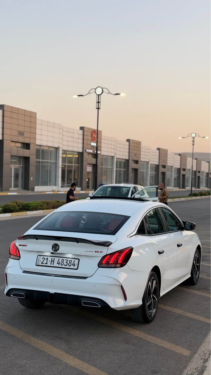 MG GT Turbo 2022 (ئەسڵی GT)

* مۆدێل: 2022
* فول مواسەفات
* سڵاید
* کوشنی جڵد
* گێڕی ئەلکترۆنی
* 3 مۆدی لێخوڕین: Eco، Sport، Normal
* کامێرای پێش و دوا

سەیارەکە بێ بۆیاخ، بێ سارد، بێ شوخت و بێ کرانەوەیە. سەنەوی و ڕەقەمی تازەیە و بە ناوی خۆمەوەیە. یەک دینار مەسرەفی تێدا نییە. گێڕ و مەکینە بە شەرت، تا 10 فیتەریش بە شەرت کامل جوانکاری بۆ کراوە

شوێن: سلێمانی

ژمارەی پەیوەندی: *********** السليمانية, العراق

