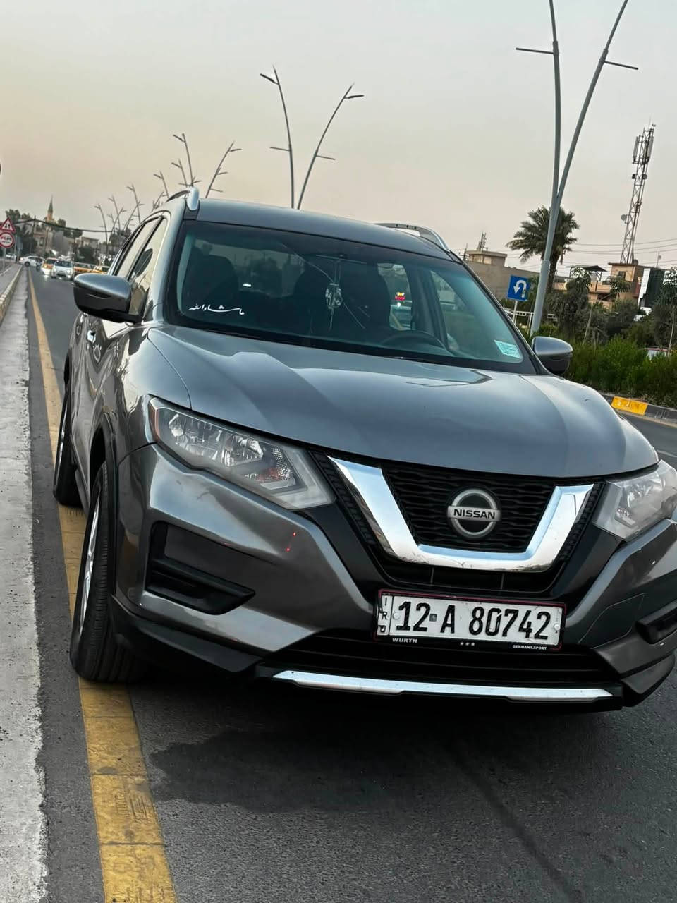 نيسان روج مرديل 2018
مواصفات :Sv AWD

محرك أربعة سلندر 2500

 بصمة وبصمة أبواب 

رادار امامي جانبي نقاط عمياء 

تحكم ستيرن جهتين 

مثبت سرعة 

كامرة وشاشة جبيرة ابل كار بلي 

كشن سائق كهرباء 

صندوق كهرباء 

تبريد قطعتين وتحكم تبريد منفصل 

كشنات تدفئة 

أنظمة قيادة سبورت ،وايكوا، ونورمان 

 كوبون بانزين موجود  

ومواصفات Sv الباقية معروفة 

الصبغ البيها قطعة وحدة باب خلفي مصبوغ ودعامات  وبيها مكان بارد 

السعر. 145 وبيها مجال للطيبين 

للتواصل والاستفسار اكثر 

*********** 

الرقم بي واتساب ايضاً.
