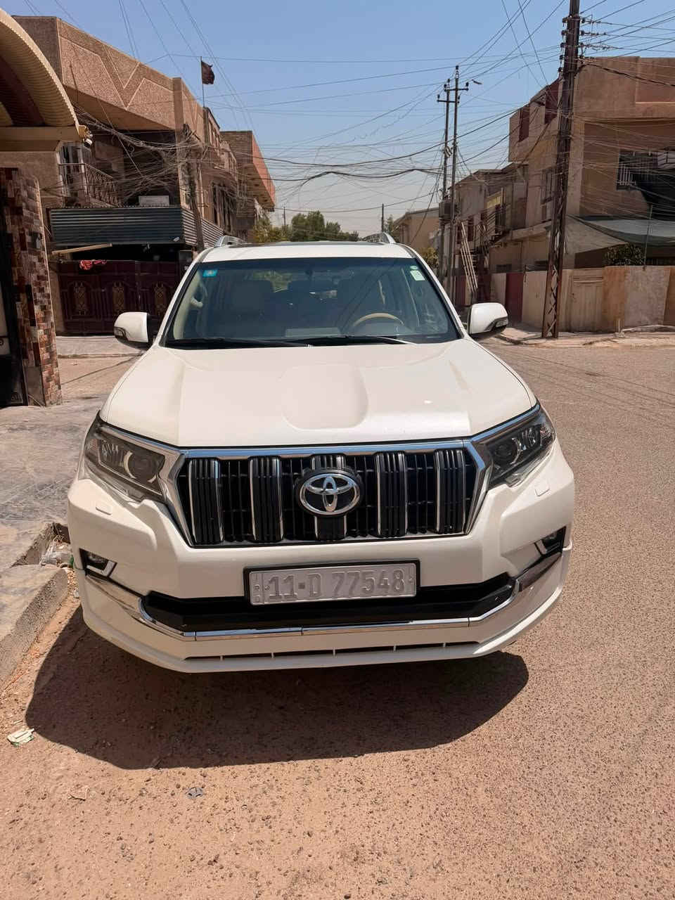 السلام عليكم
برادو موديل ٢٠٢٠ رقم بغداد الدولي باسمي السيارة 
ماشية ٨٣ كيلو متر 
سيارة جديده بمعنى الكلمه مكفوله السياره عدا اربع أصابع بالدعامية الأمامية جهة الصدر والباقي كله مكفول 
السعر ٤٣٠ وبيه مجال 
للاتصال 
***********
