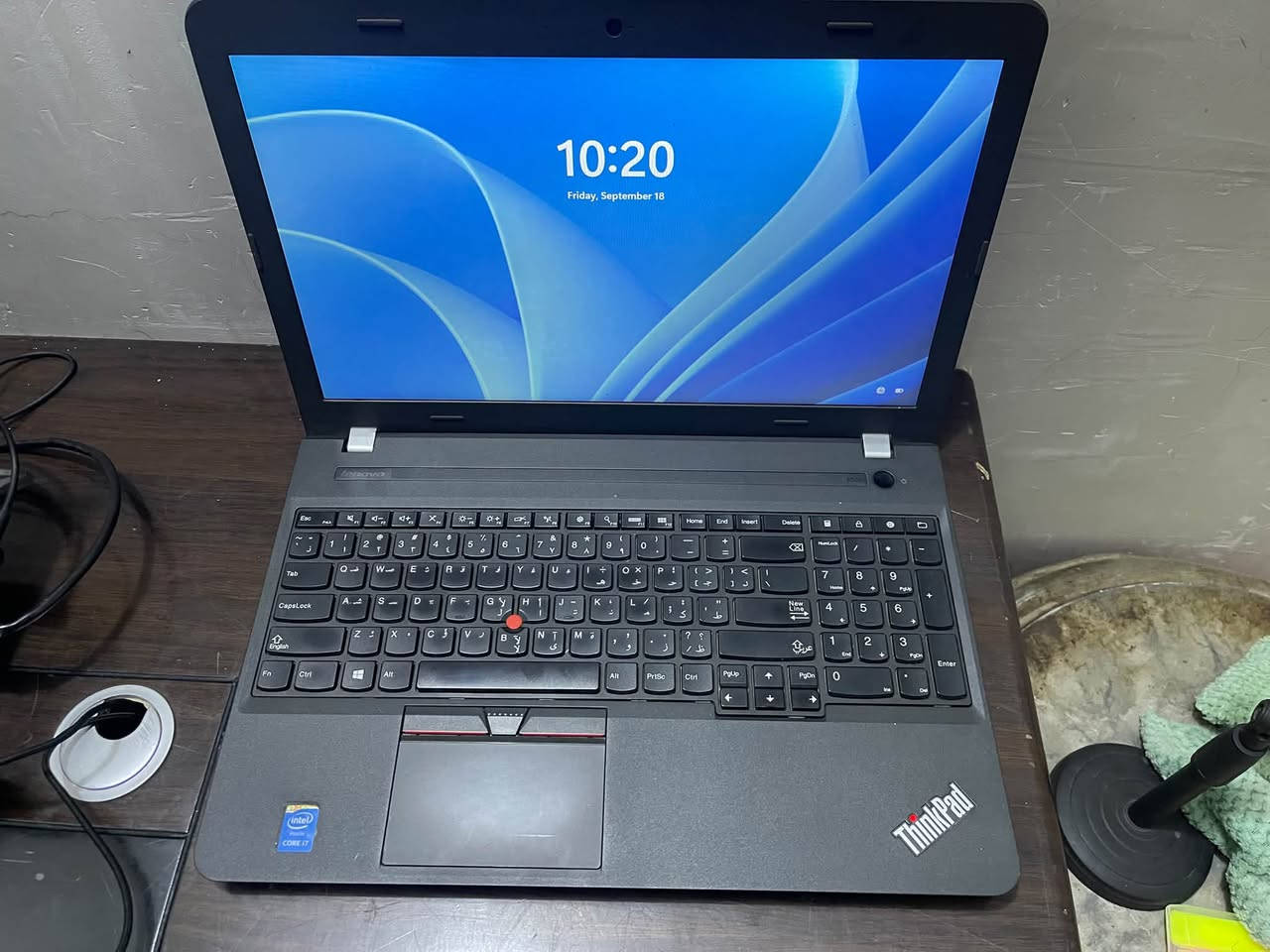 Lenovo Thinkpad
المواصفات 
Cpu: Intel Core I7 5500U
GPU: R7 265m
Ram: 16Gb 2x8 
Ssd lexar 512gb
السعر 300 الف 
رقمي *********** مكاني بغداد معندي توصيل
