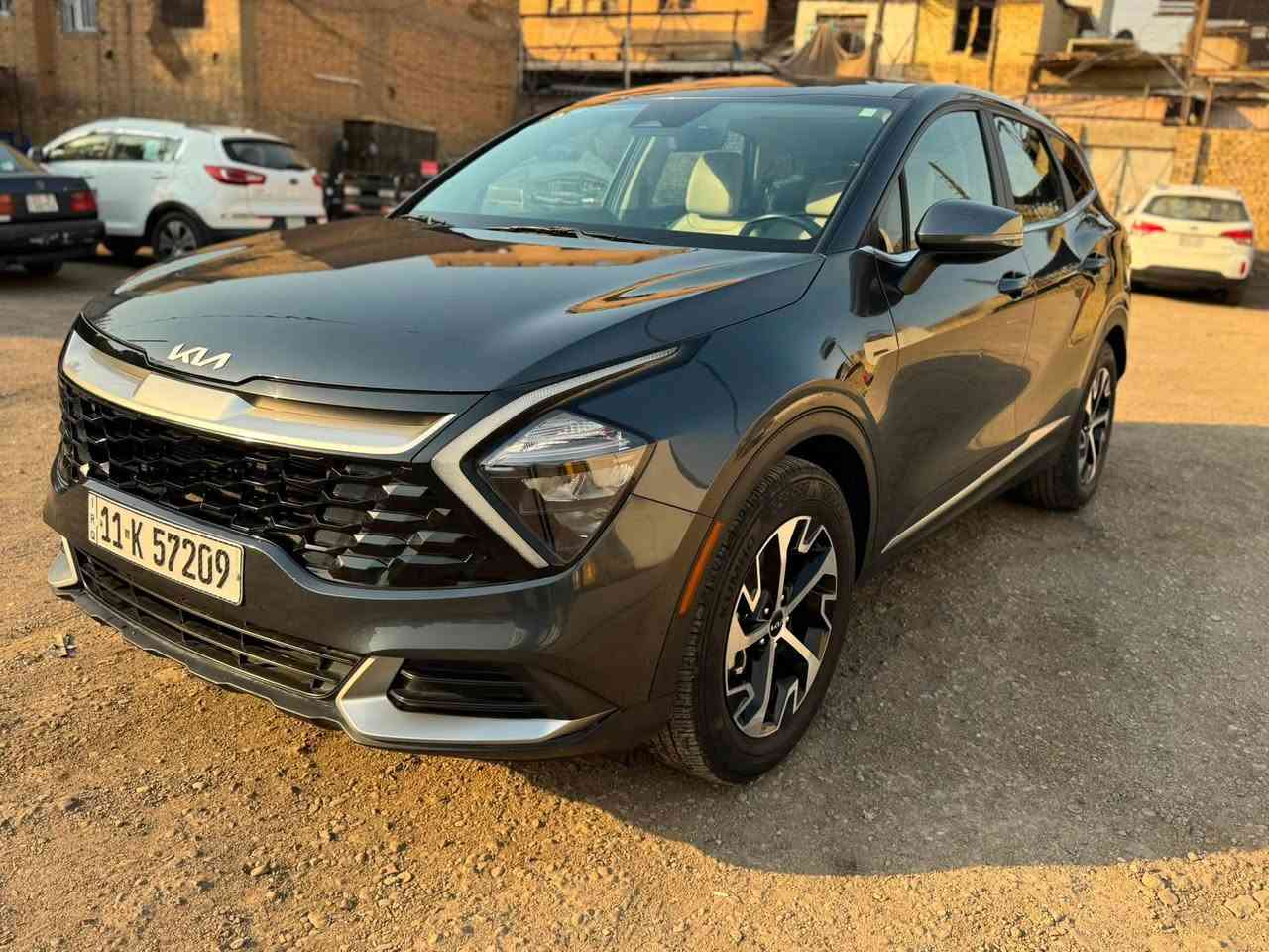 سلام عليكم 
كيا سبورتج 2023 
وارد امريكي 
 حادث خلفي 
تبديل جنطة 
مكينة 2500 gdi
ماشية 50 الف
السعر 268 وبيهة مجال 
***********
