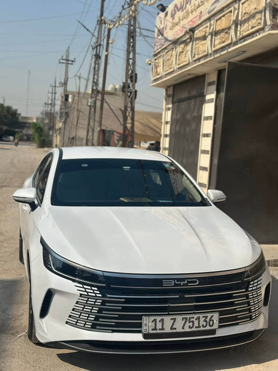 سلام عليكم للبيع BYD دستروير موديل 25
السياره بأسمي ماشيه 19 الف كفاله من الصبغ والبارد مجرد شخط جوه قبق الشحن مبين بالصور العنوان الدوره والسعر 19/200 وبيها مجال الرقم ***********

