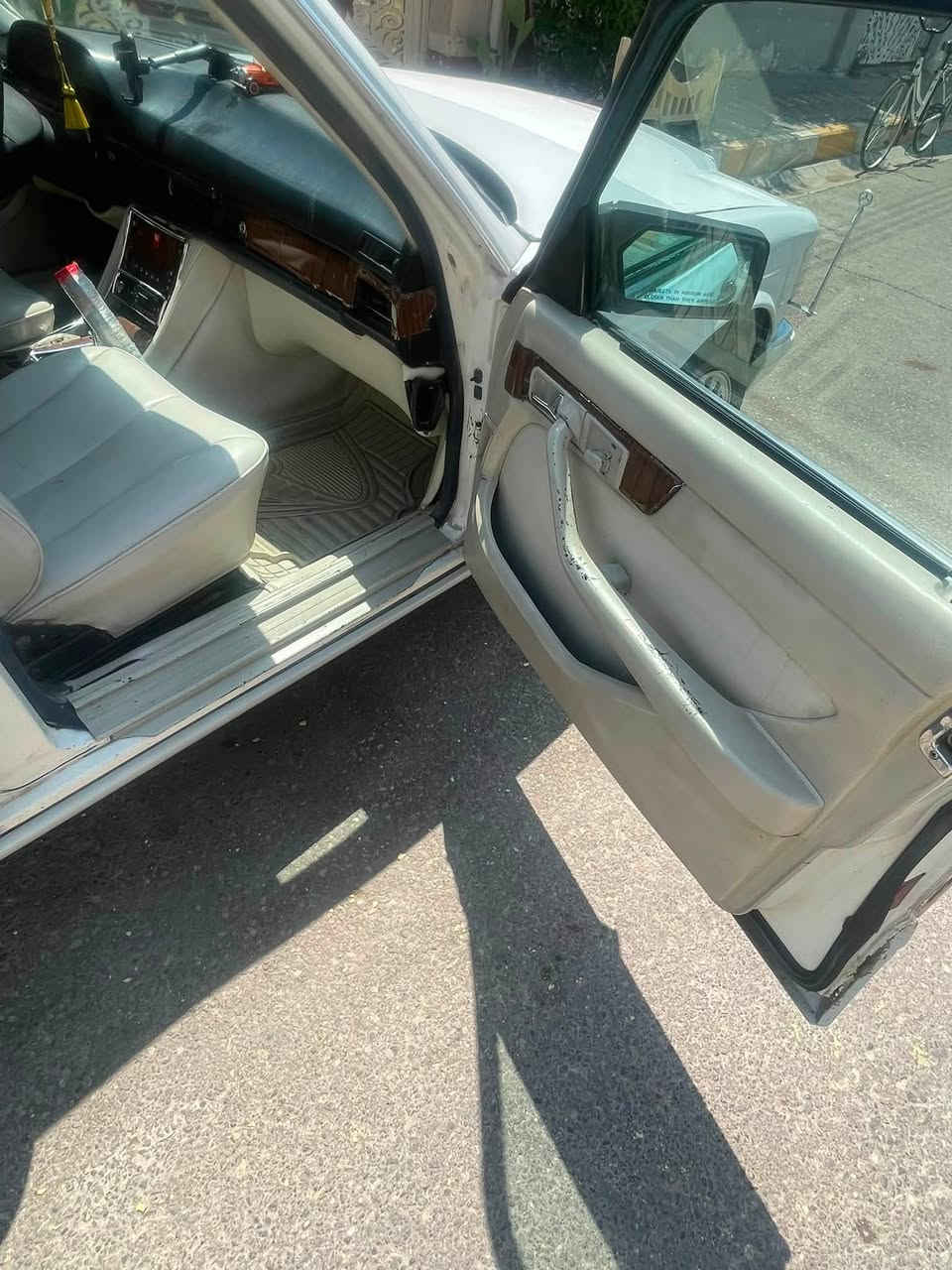 سلام عليكم💁 مارسدس راسئ باب كصيف موديل 85/

كير محرك بلادي قبق اسود 6 سلندر )

تخم تاير / حداديه خلفيه واماميه جديد )

صدر خلفي وأمامي جديد ؛)

كهرباياتهه كلهه شغاله فتحه بلقماره شغاله)

دواخل جلد شركه )

رقم بغداد مشروع وطني تحويل ثاني يوم ؛)

مكان السياره واسط  كوت قظاء الحي /؛)

تصل ودلل لا ترأسني خاص ما متواجد ؛:/

‭***********‬
