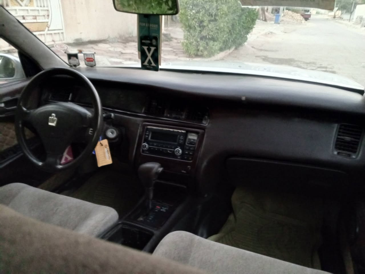 بطه موديل 92 مقفوله  من الكصه والضربه  سعر 45/ ***********
