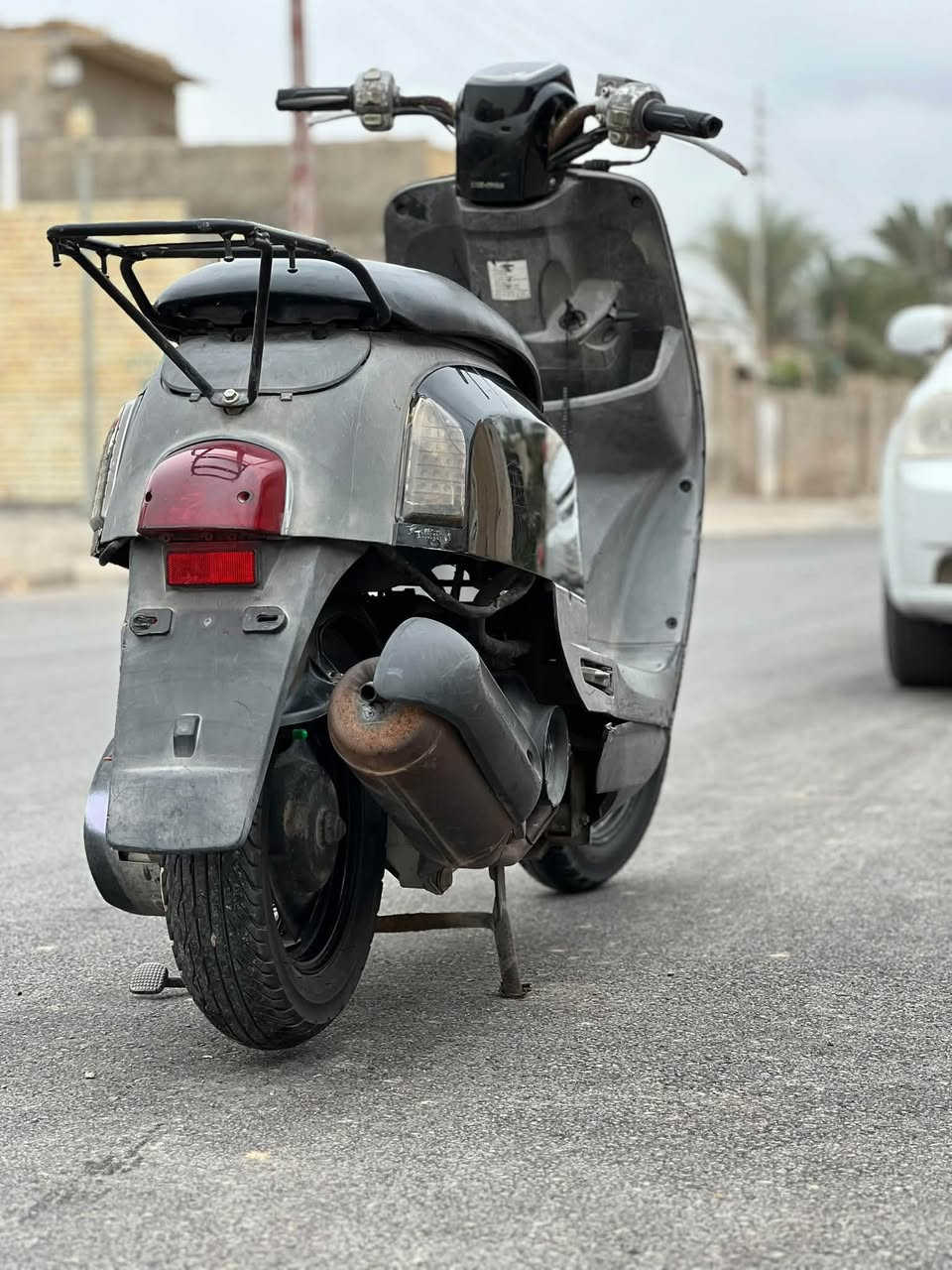 بوليس • كابريتر • محرك مكفول