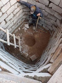 متفرغ • صب وخرسانة • نجارة وحفر