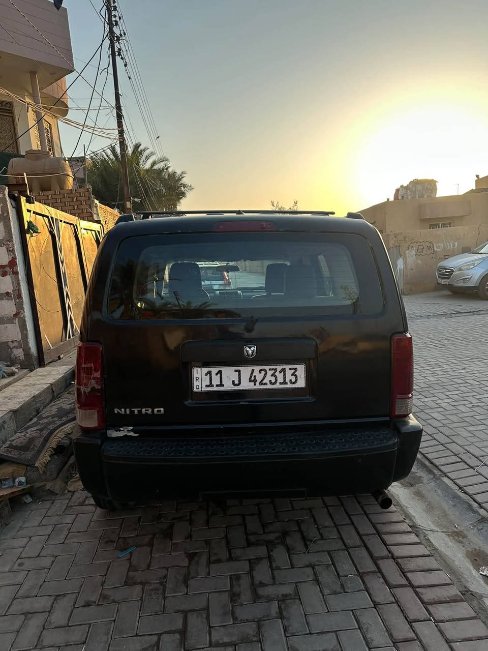 دوج  نيترو ٢٠٠٨
كير محرك كارتون شلعه ومعدل شرط رقم بغداد يرادله ترتيب للحداديه فقط 
تبريد ثلج 
بيه حزام صبغ وارد امريكي ضربته جاملغ خلفي
مكاني ديوانيه السعر ٥٩ وبيه مجال حك الجيه 

***********
