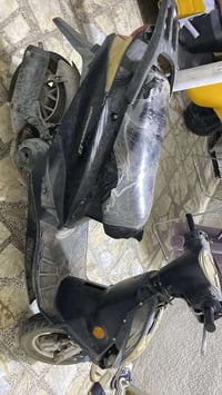 سكنز زت ار • متروكه • واتس