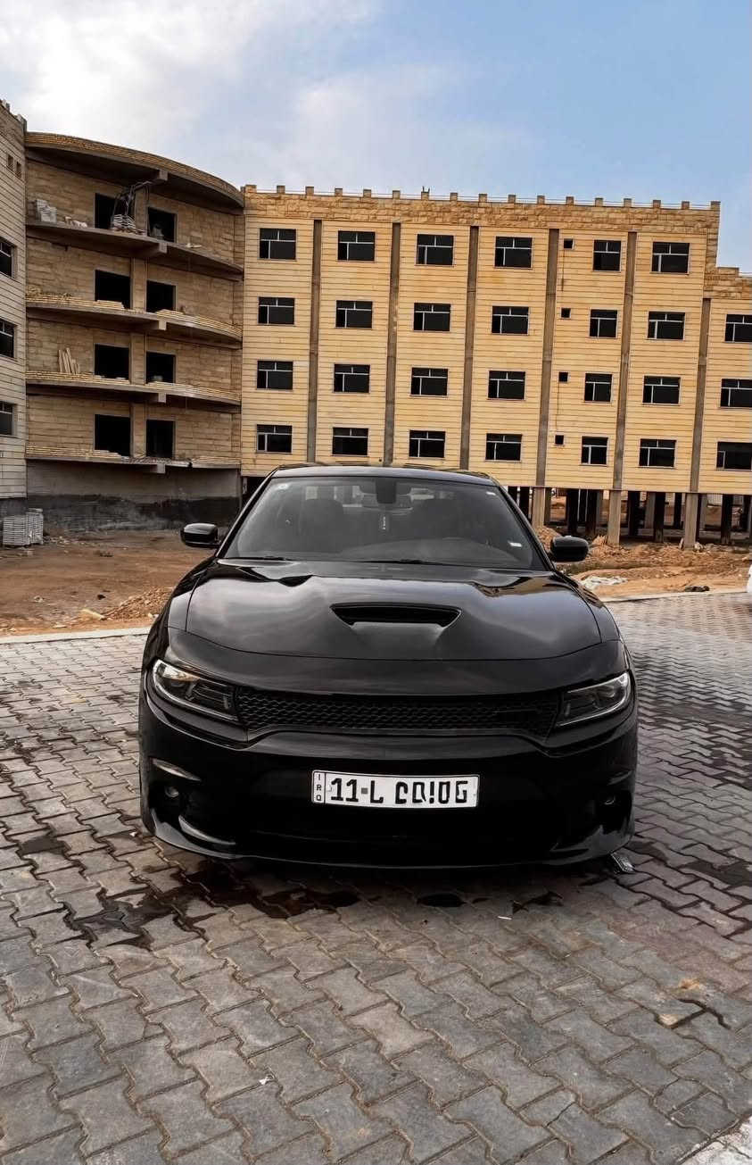 السلام عليكم
جارجر GT 2023  , وارد امريكي

الاصدار الأخير  

العداد.  : 30 الف كيلو. 

المحرك : V6.  3.6L

رقم حره بغداد الجديد 

الحادث / تبديل جاملغ امامي ايسر اصلي شركة نفس اللون 

،  والبنيد تجاري مصبوغ ، ايرباك راجع سستم شركة 

المواصفات :

*رادار امامي و جانبي و حساسات خلفيه

* جناح خلفي اسود

* ويل قياس 20 

* نقطة عمياء

*نضام spoort

* مصابيح أمامية زنون

* كشافات الضباب زنون

* المصابيح الأمامية مع LED

* حساسات خلفية

* شاشه كبيرة 

* المقاعد الأمامية كهربائية

* مقاعد أمامية تبريد وتدفئة

* تشغيل عن بعد

* محدد سرعة

* تلفون بلوتوث

* كاميرا خلفية

* دخول ذكي (بصمة)

السعر / 235 وبيها مجال قليل 

للاستفسار - واتساب  / ***********

مكان السياره واسط / الكوت
