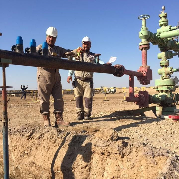 مكتب الجوادين لعمل كافة انواع الحداده جملونات وكرفنات ونصب ولحام  كافة انواع  الشبكات والانابيب النفطيه والغازيه وشبكات التدفئه والتبريد وشبكات الأطفاء  وعمل كافة الهياكل والسلالم الحديديه لدينا كادر متخصص  
بإدارة علي الخفاجي 
للاستفسار اتصال على الرقم
***********
*********** #الجميع
