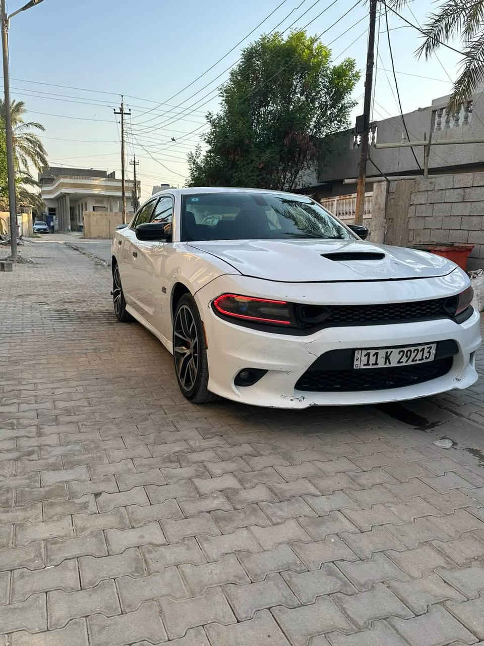 سلام عليكم 
جارجر سكات باك 2017 للبيع
فول مواصفات عده فتحه 
كشنات كنتاره كل مودات سكات باك 
ماشيه ٨٦ 
صور الحادث والسونار داخل منشور 
سعر 175 وبيها مجال
للاستفسار 
***********
